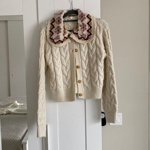 Peter pan collar cardigan